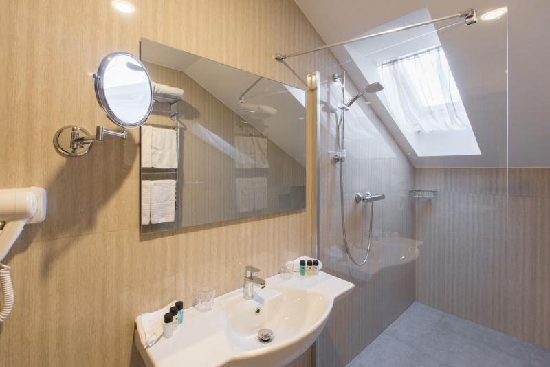 ПОКРОВСКИЙ 4*