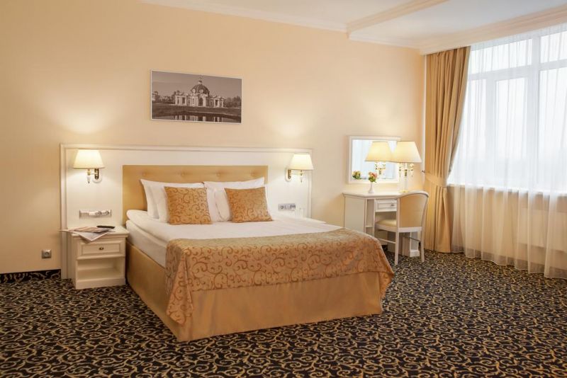 ПРИНЦ ПАРК ОТЕЛЬ 4*