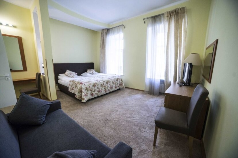 РОЗЕС 4*