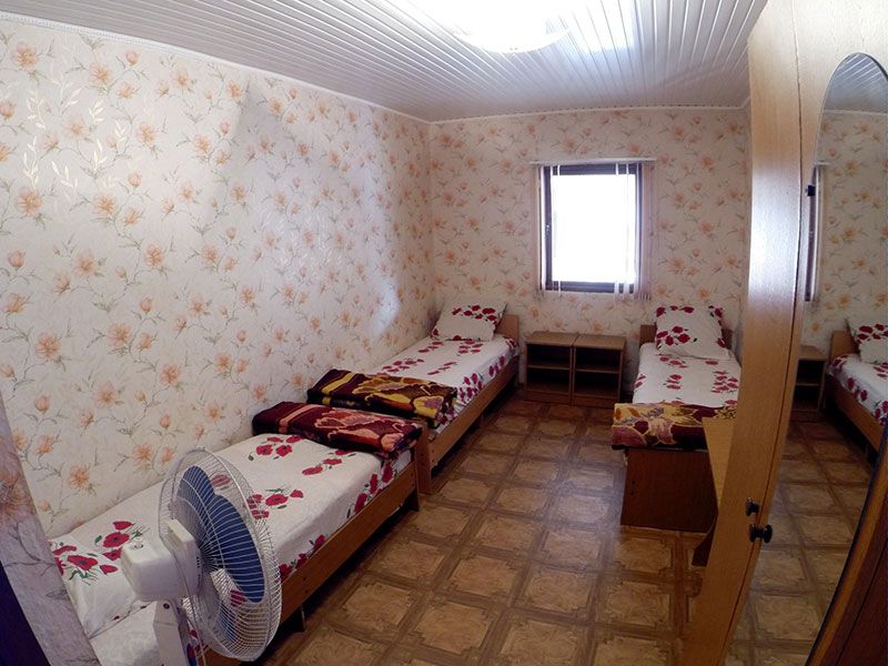 САКУРА ВАРДАНЕ