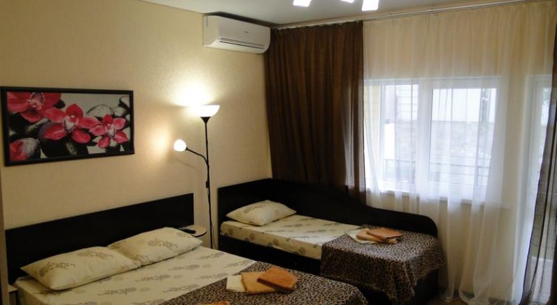 САНРАЙЗ ЛАЗАРЕВСКОЕ 2*