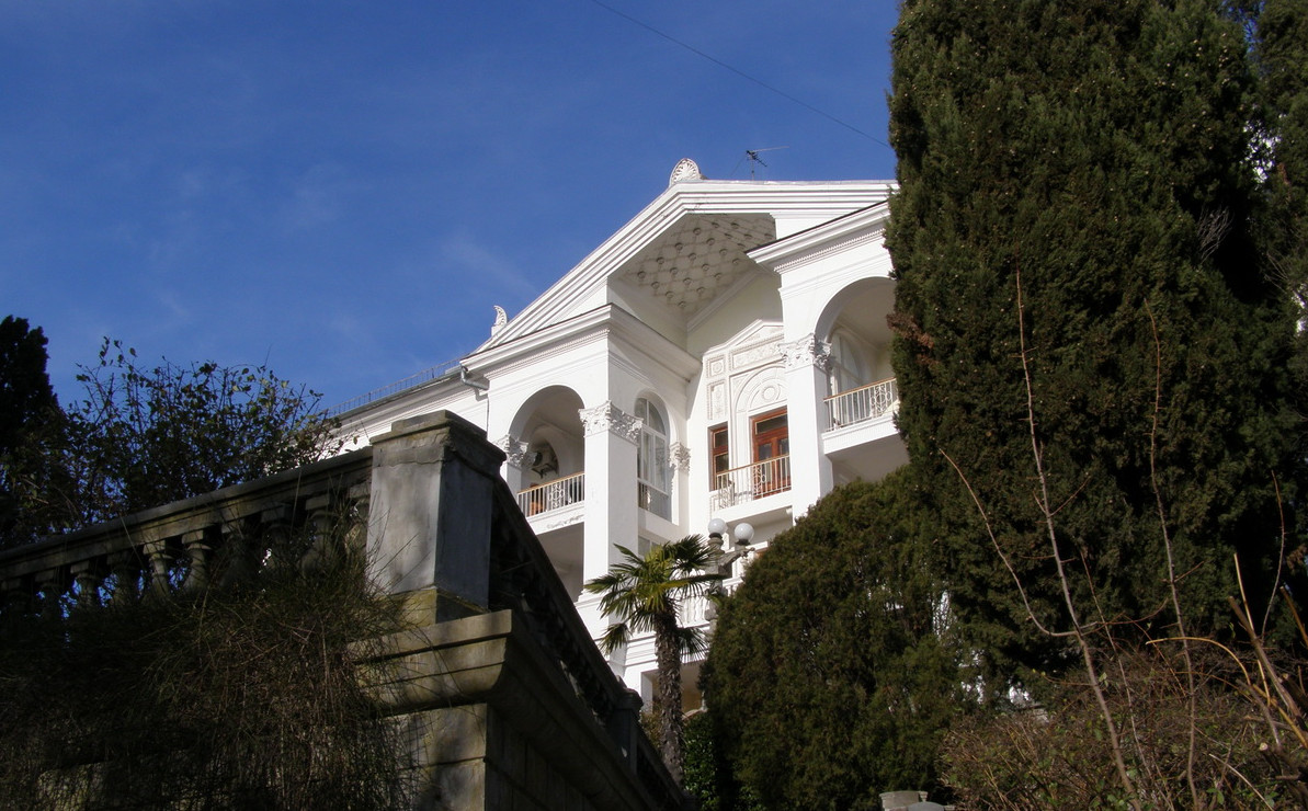 СЕВАСТОПОЛЬ ПАНСИОНАТ ЯЛТА 3*