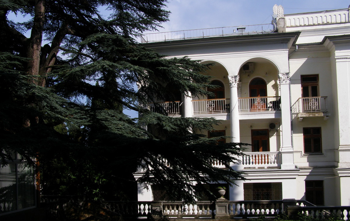 СЕВАСТОПОЛЬ ПАНСИОНАТ ЯЛТА 3*