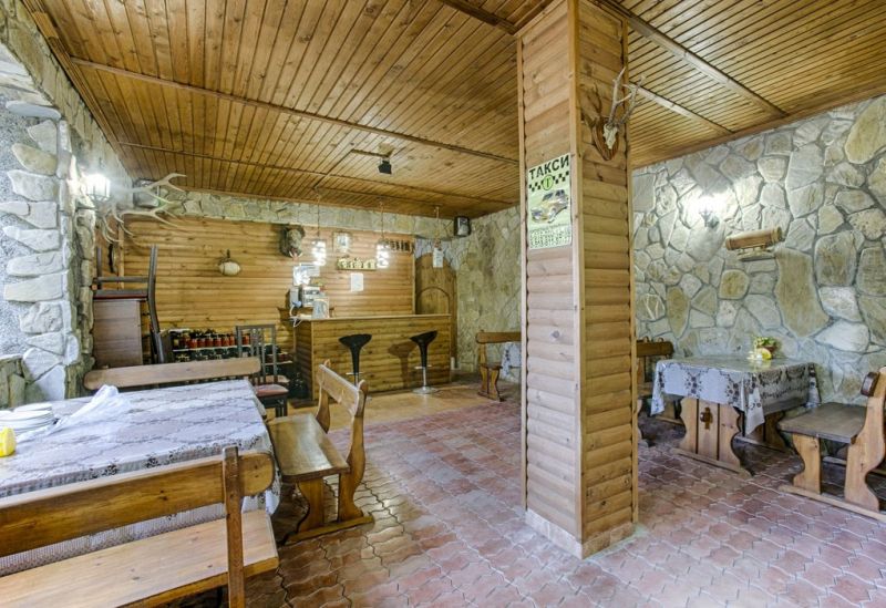 СВЕТЛАНА ГОСТИНИЦА НА КУЙБЫШЕВА 2*