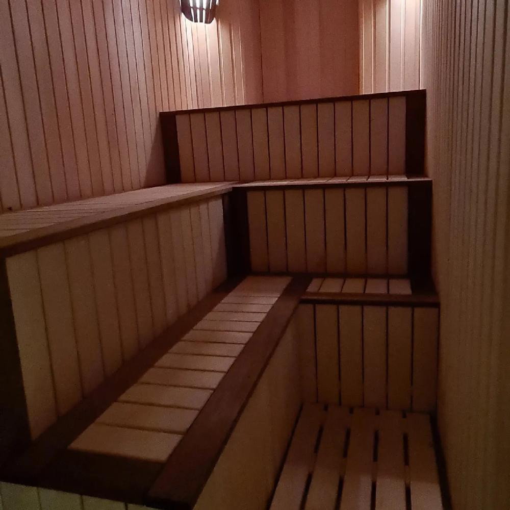ТРИ СОСНЫ 2*