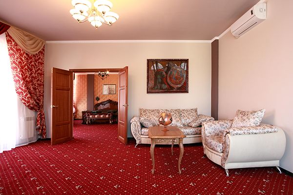 ВИЛЛА БРИСТОЛЬ 2*