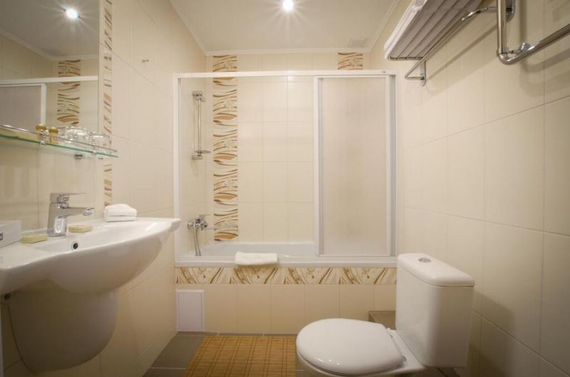 ВОЛХОВ 4*