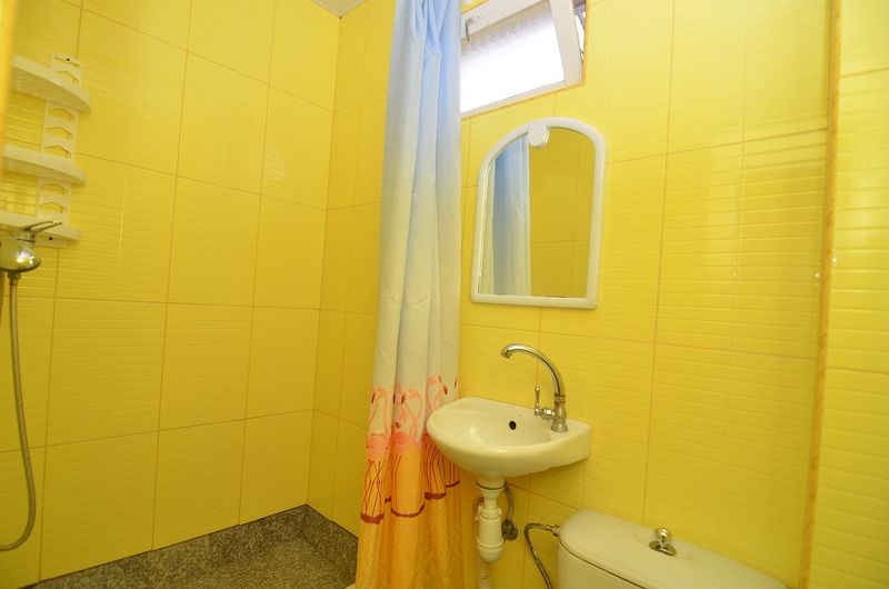 ЗОЛОТОЙ ПЕСОК 1*