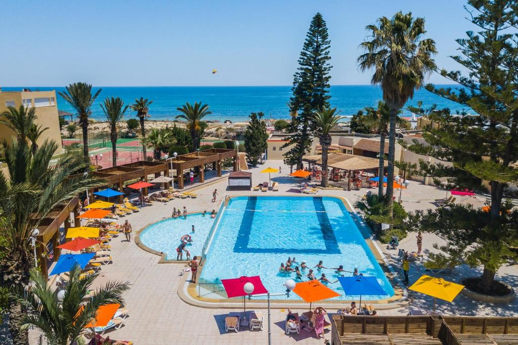 Abou Sofiane Hotel & Aquapark 4*