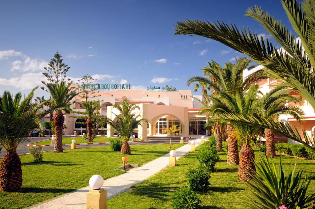 Abou Sofiane Hotel & Aquapark 4*