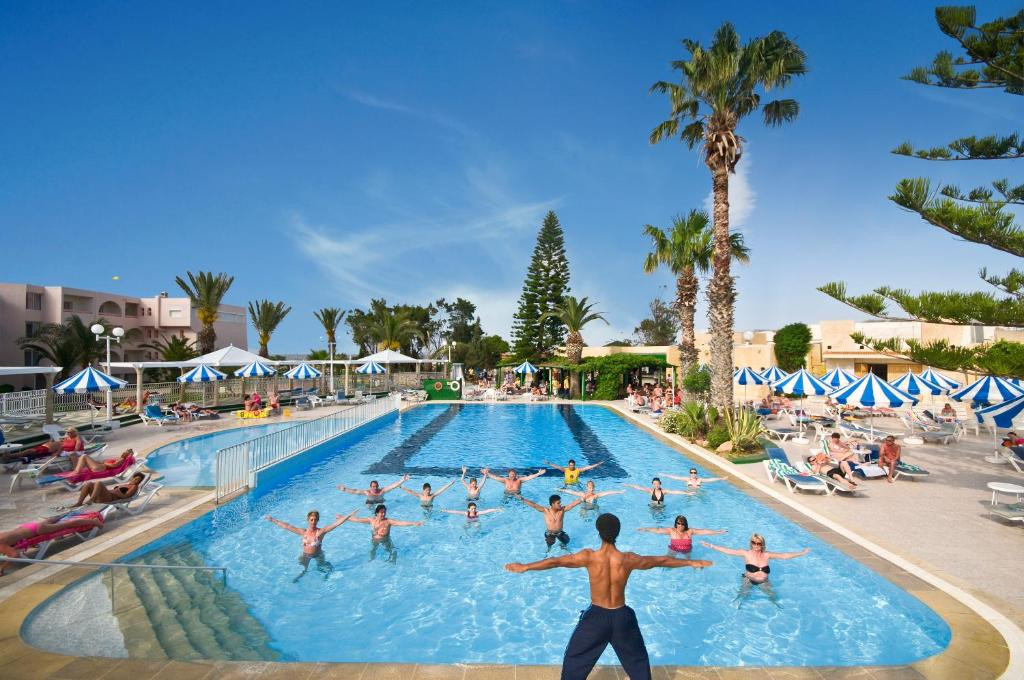 Abou Sofiane Hotel & Aquapark 4*