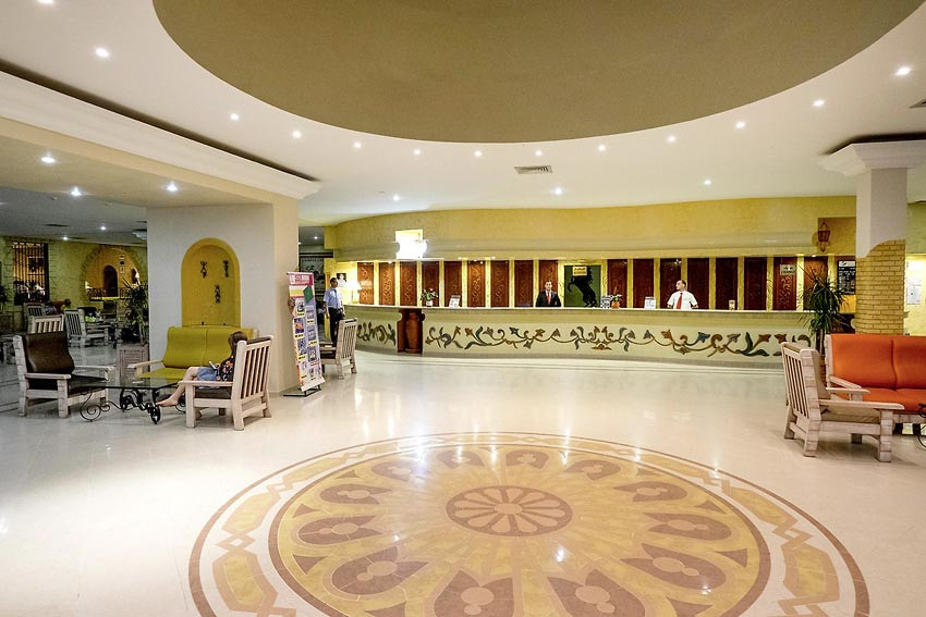 Houda Golf Beach & Aquapark 3*