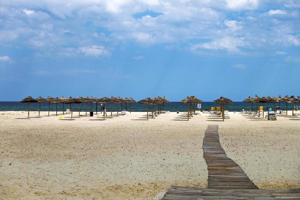 Houda Yasmine Hammamet 4*