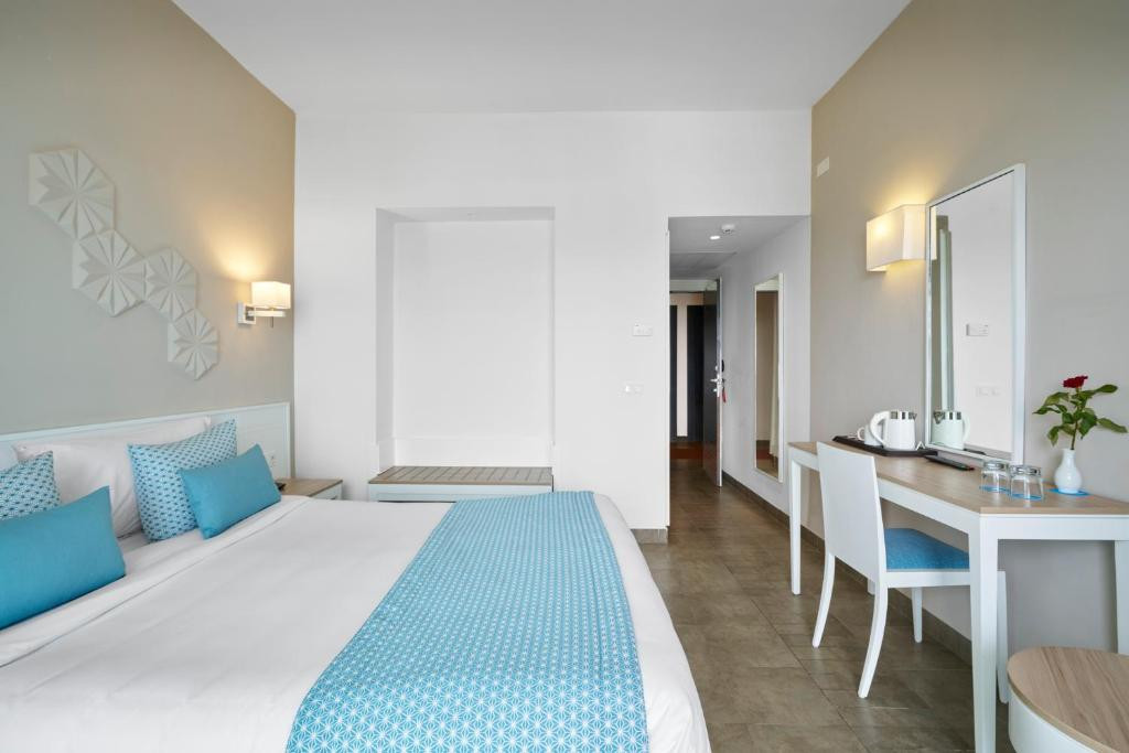 Nozha Beach Resort & Spa (Ex. Vincci Nozha Beach) 4*