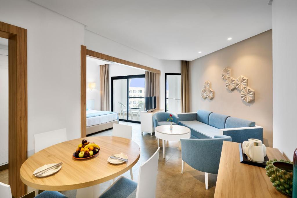 Nozha Beach Resort & Spa (Ex. Vincci Nozha Beach) 4*