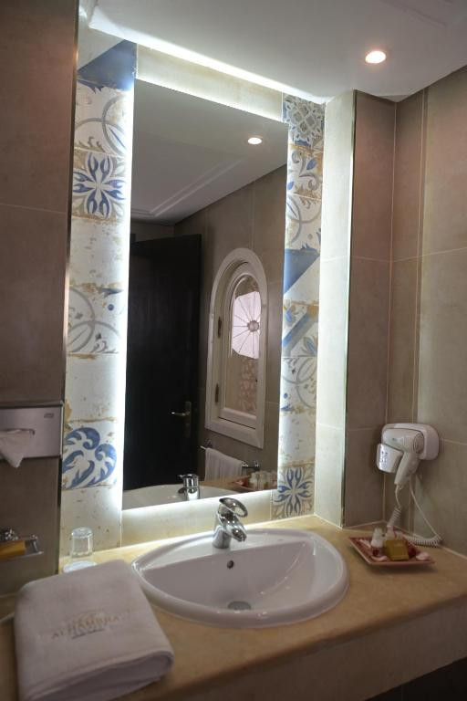 Alhambra Thalasso 5*