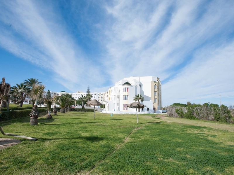 Thapsus Beach Resort 4*