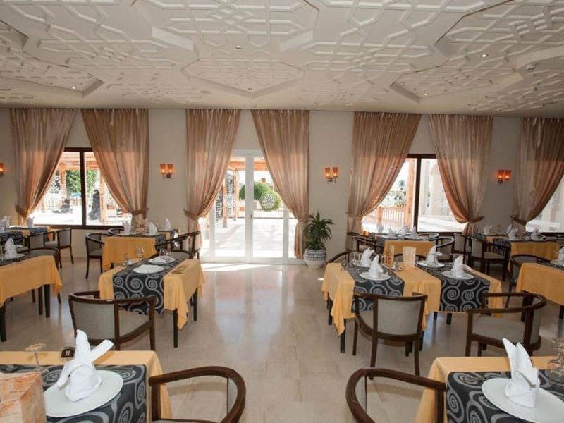 Thapsus Beach Resort 4*