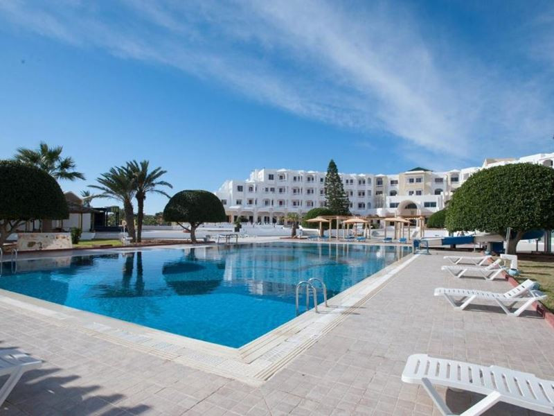 Thapsus Beach Resort 4*