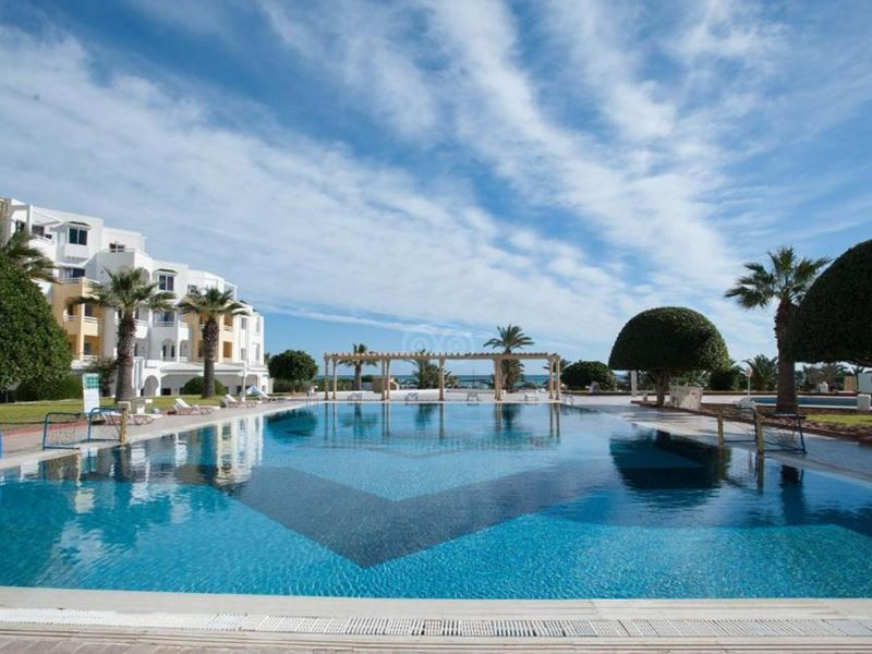 Thapsus Beach Resort 4*