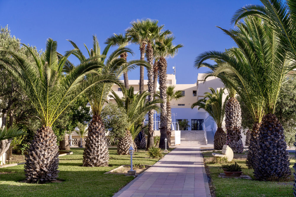 Club Novostar Dar Khayam 3*