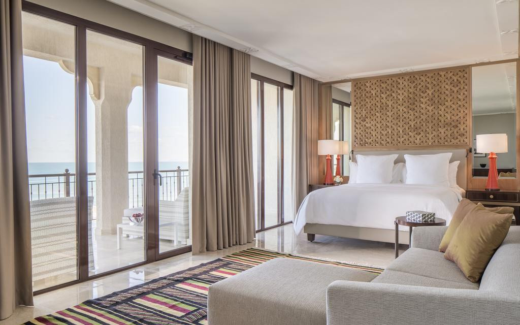 Four Seasons Hotel Tunis 5*