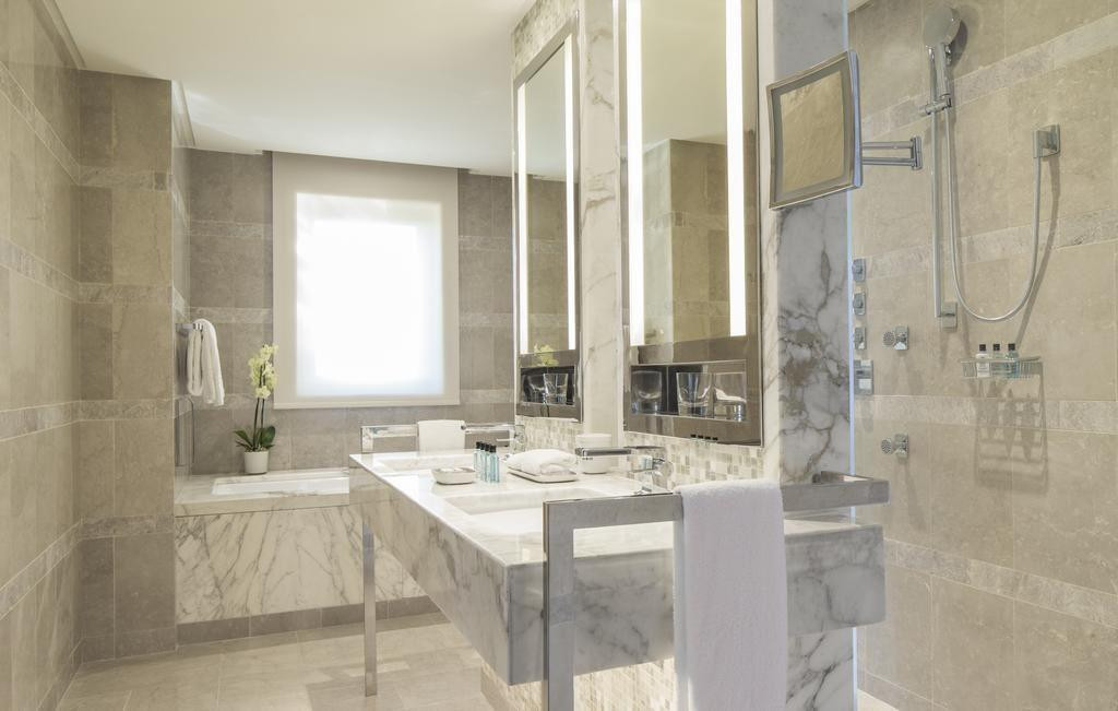Four Seasons Hotel Tunis 5*