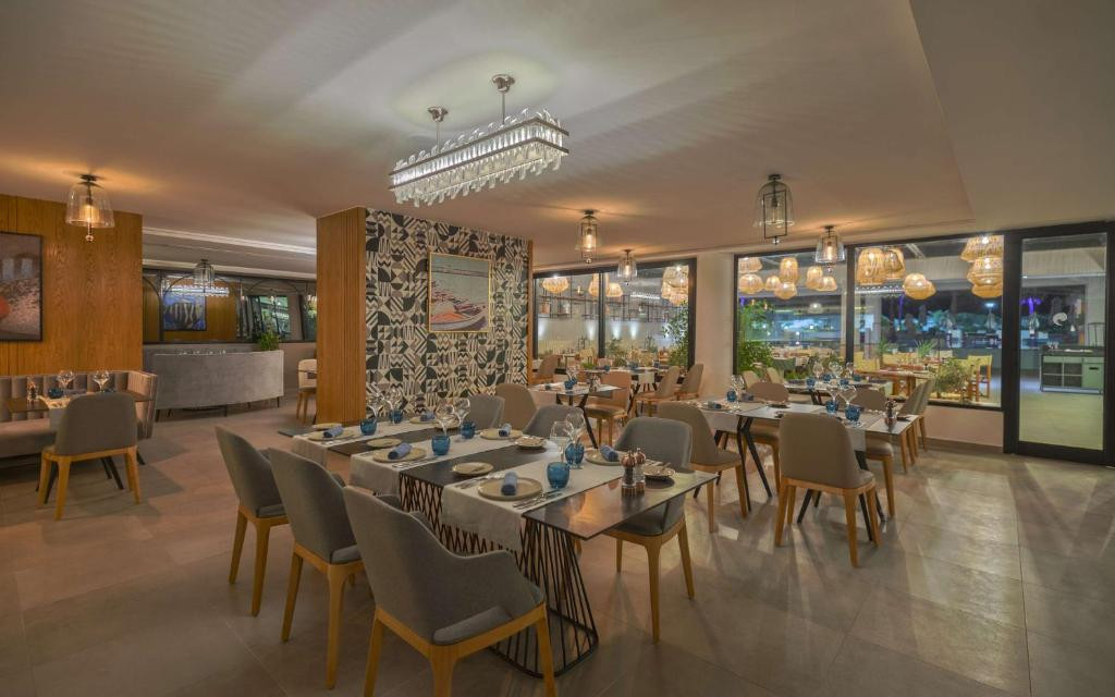Hilton Skanes Monastir Beach Resort 5*