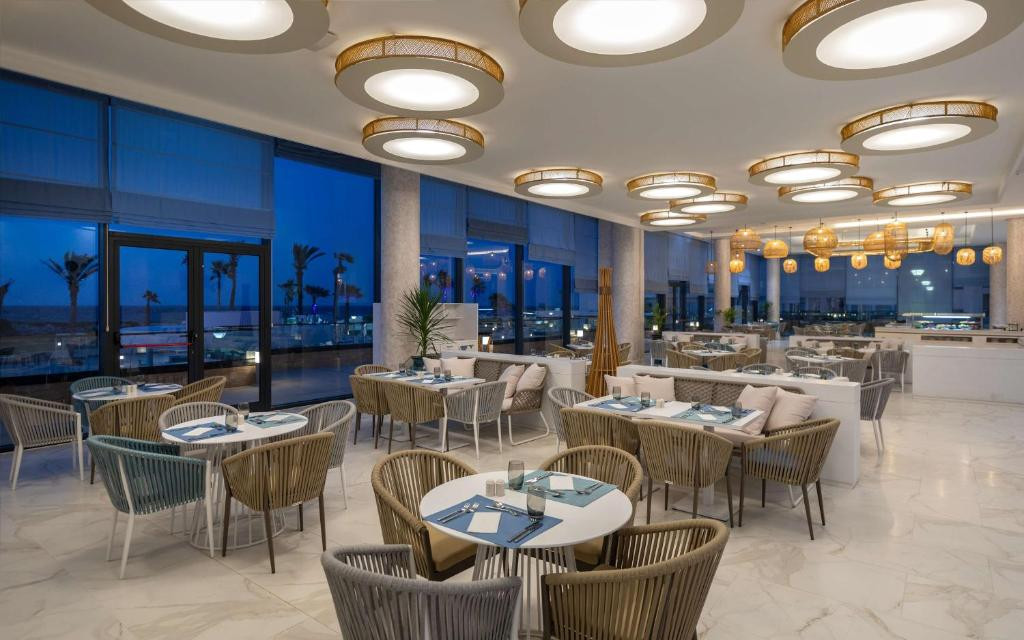 Hilton Skanes Monastir Beach Resort 5*