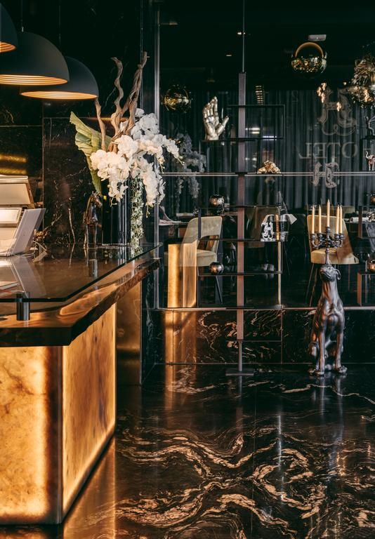 H Hotel 4*