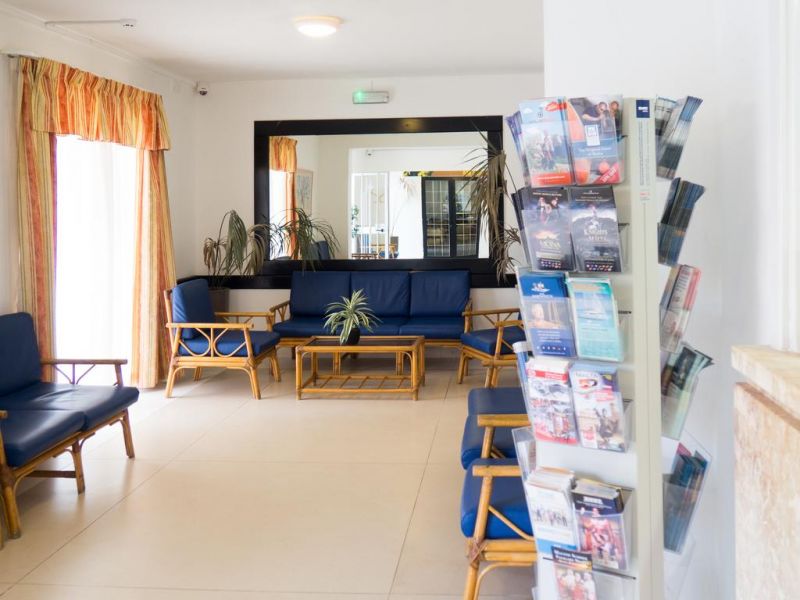 Mavina Hotel & Apartments 3*