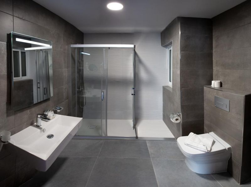 Pebbles Resort 4*