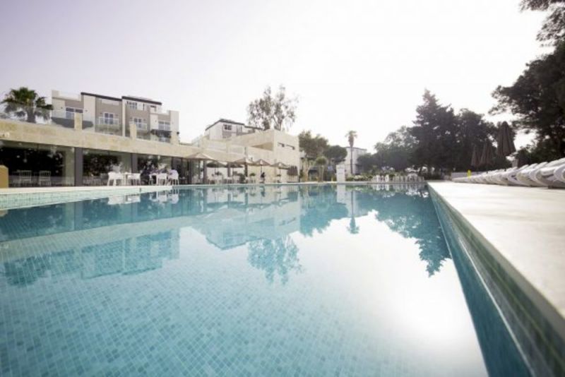 Urban Valley Resort & Spa 4*