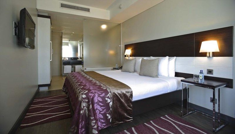 Eka Hotel 5*