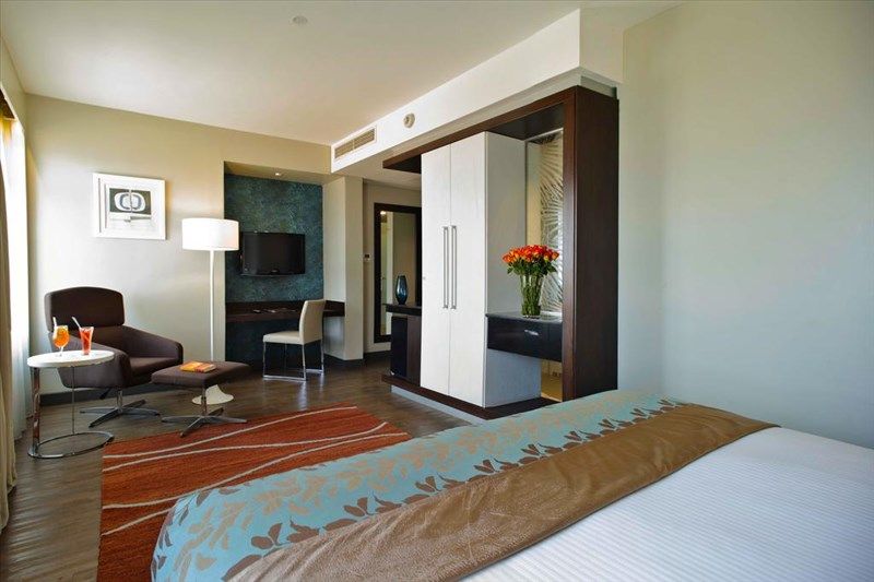 Eka Hotel 5*