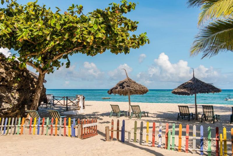 Leisure Lodge Beach & Golf Resort 4*