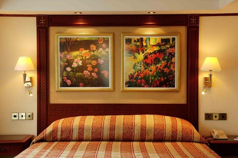 Nairobi Serena 5*