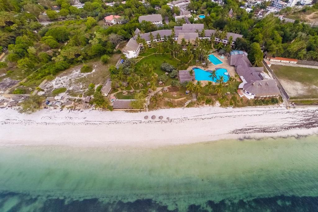 Reef Hotel 3*