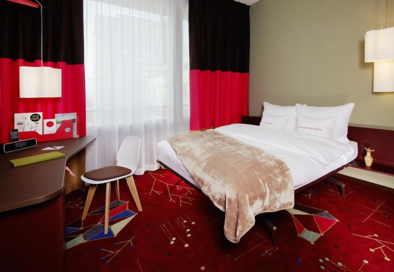 25 Hours Zurich West 3*