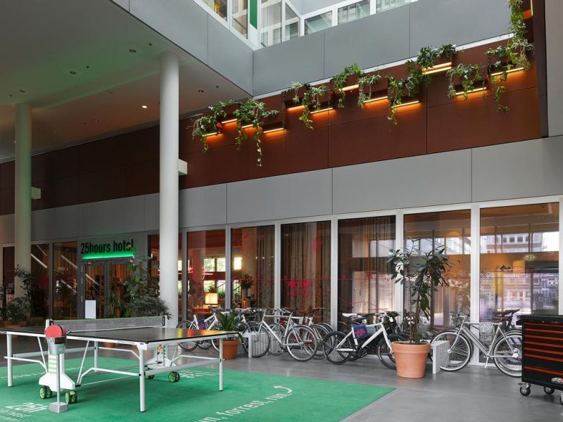 25 Hours Zurich West 3*