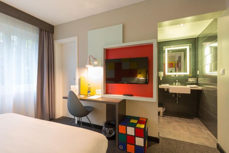 Ibis Styles Bern City (Ex. Astoria Hotel Bern) 3*
