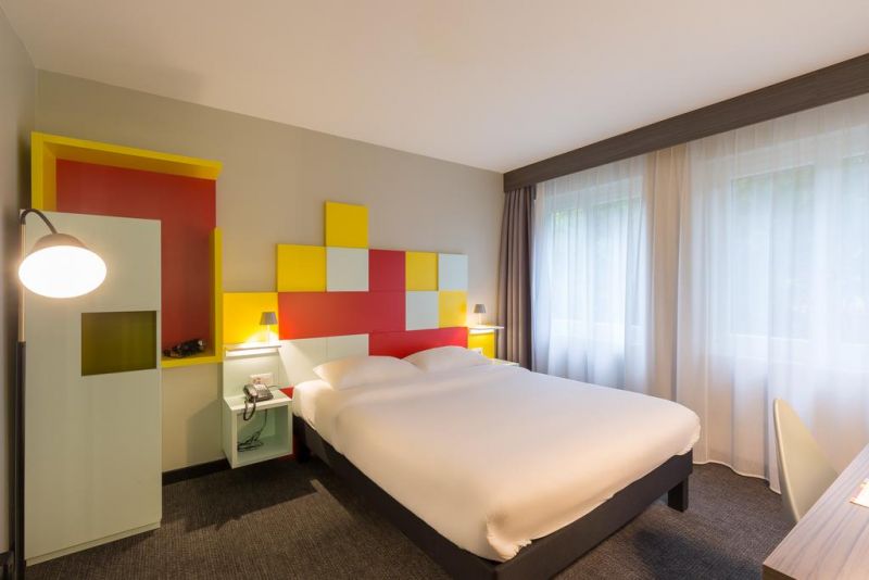 Ibis Styles Bern City (Ex. Astoria Hotel Bern) 3*