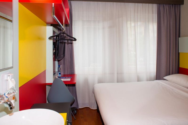 Ibis Styles Bern City (Ex. Astoria Hotel Bern) 3*