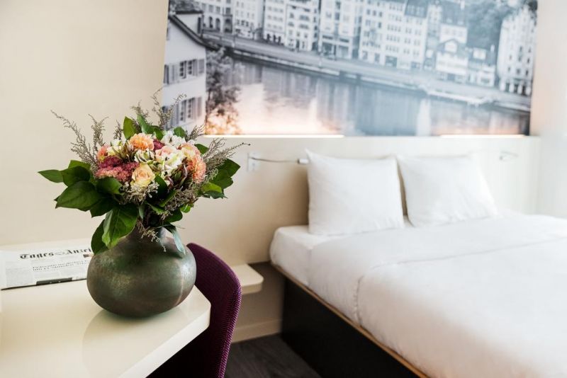 B&B Hotel Zurich Airport 3*