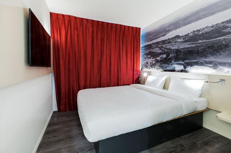 B&B Hotel Zurich Airport 3*