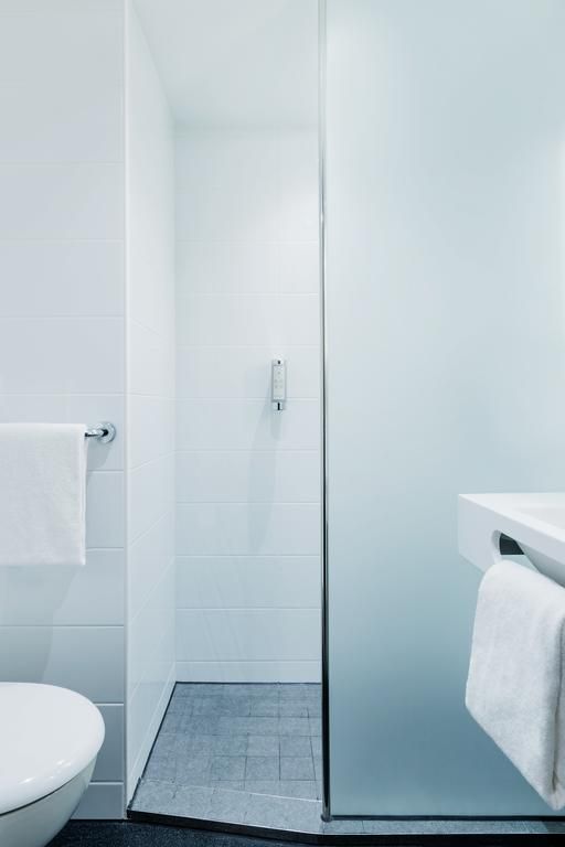 B&B Hotel Zurich Airport 3*