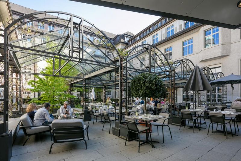 Best Western Premier Hotel Glockenhof 4*