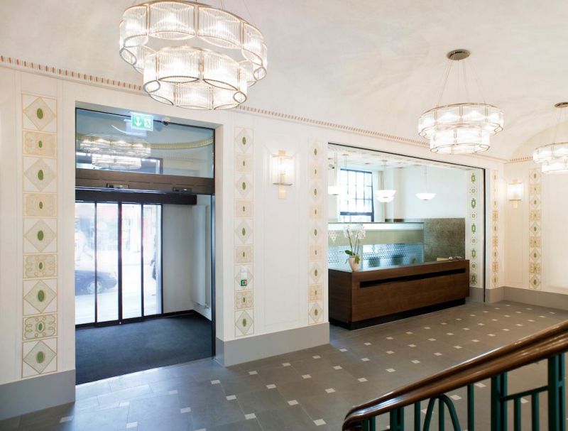 Best Western Premier Hotel Glockenhof 4*