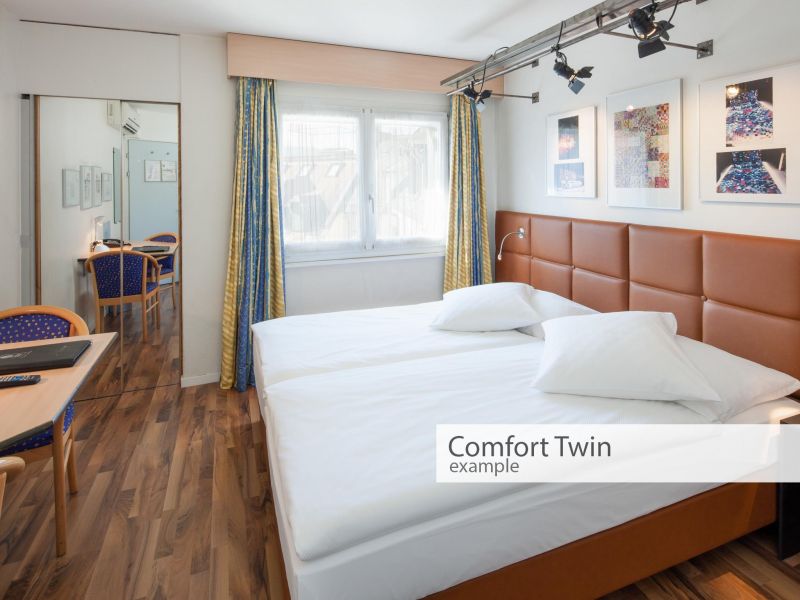 Comfort Hotel Royal Zurich 3*