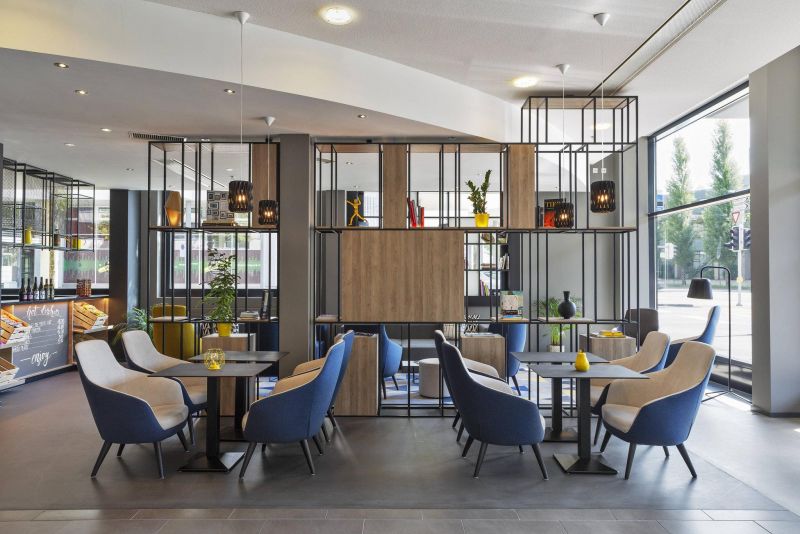 Courtyard Zurich North 4*